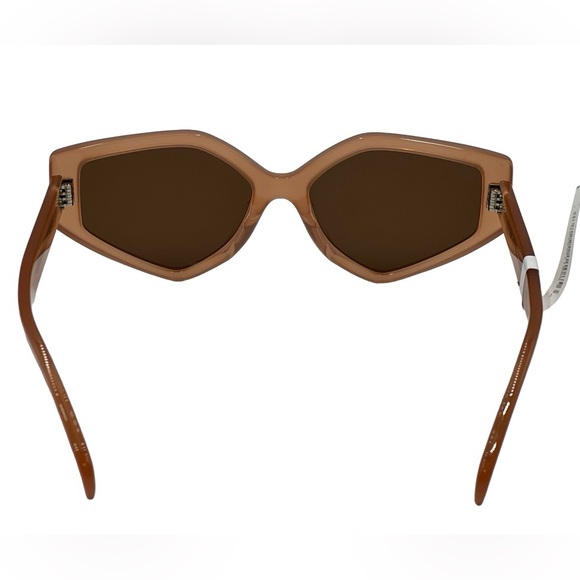 BOLD 3 DOTS 57MM GEOMETRIC SUNGLASSES IN PINK BROWN - Picture 3 of 6